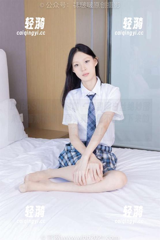 BoBoSocks袜啵啵-甜甜圈 BoBoSocks袜啵啵 - 甜甜圈白丝绝妙图集:看那花絮原图,真的是不会停下来的一场饕餮之旅!