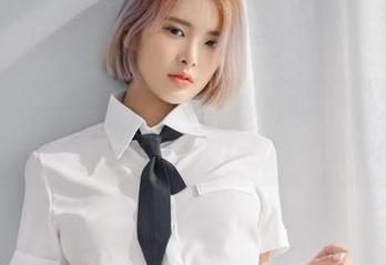 定制你的视觉风暴——跟随Hyoyeon(김효연)的KoreanRealgraphic进行一次图片探险！