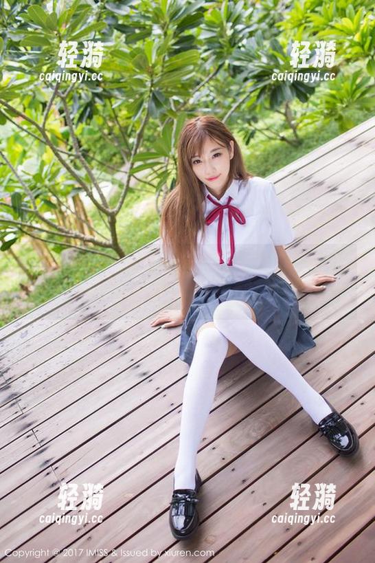 IMiss爱蜜社-乐乐Mango IMiss爱蜜社 - 随心分享乐乐Mango的婚纱美图,最新款式你爱了吗?