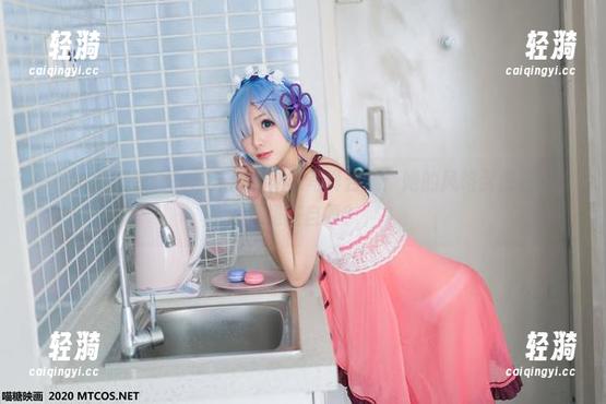 MTYH喵糖映画-蠢沫沫 MTYH喵糖映画 - 蠢沫沫的礼服写真合集:她的风格到底在冒险还是在自毁?