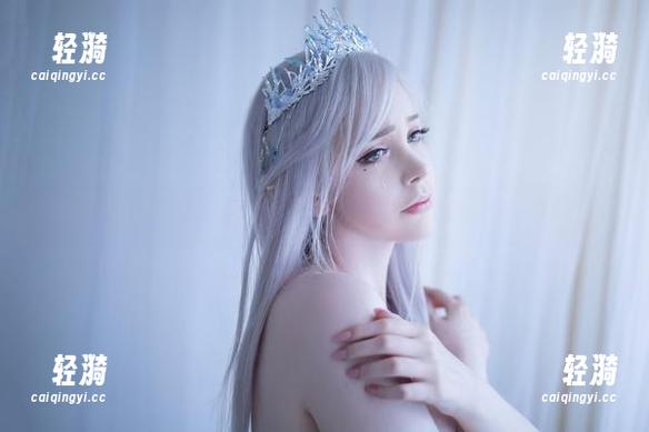Sayathefox Sayathefox浴室分享:当写真集遇上冒泡的快乐时光!