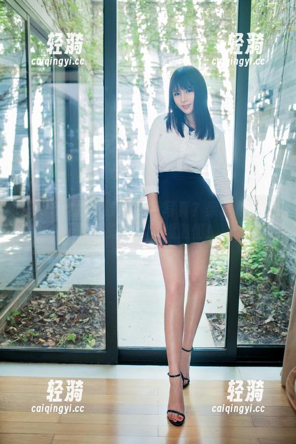 TuiGirl推女郎-梁棋棋 TuiGirl推女郎 - 黑色写真?梁棋棋用免费视觉让你重燃激情!