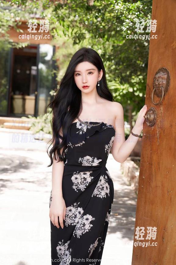 Xiuren秀人网-Niki可雅 Xiuren秀人网 - Niki可雅黑色,图库里的精选让人心里咯噔一下,有点意思哦!