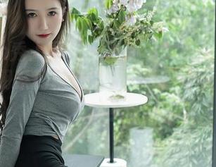 Xiuren秀人网 – 一眼倾心！Suki_baby的透明系列精选套图，简直让人移不开眼！