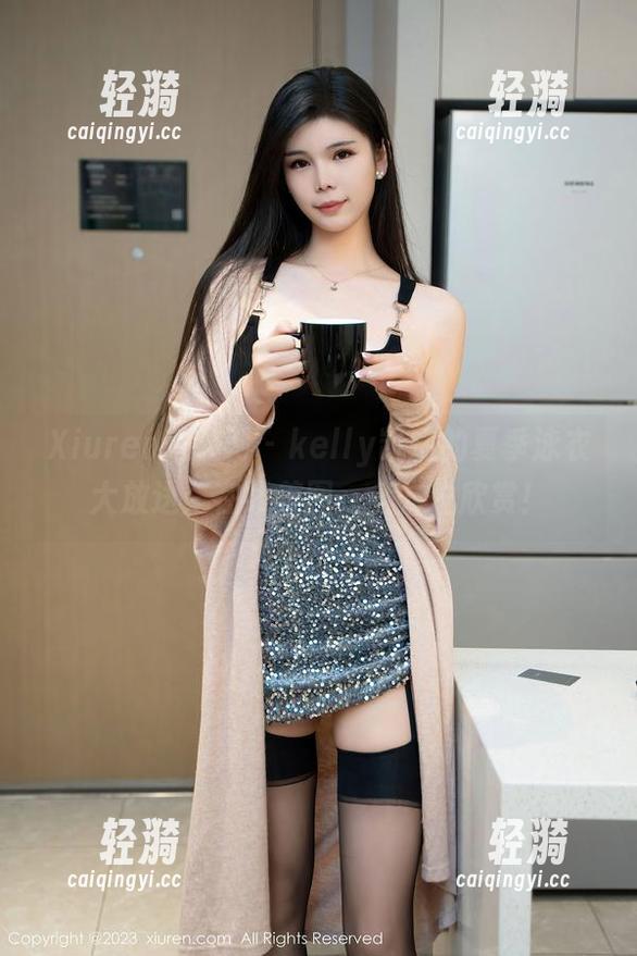 Xiuren秀人网-kelly凯莉 Xiuren秀人网 - kelly凯莉的夏季泳衣大放送:在线美图,全方位欣赏!