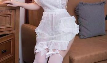 Xiuren秀人网 – 高清小蛮妖yummy与丝袜：每一张作品都在悄悄讲故事…