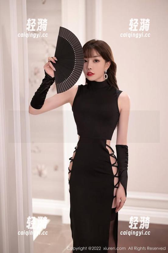 Xiuren秀人网 - 程慧娴Phoebe的瑜伽：一张高清图片，弄得我一脸懵懂！