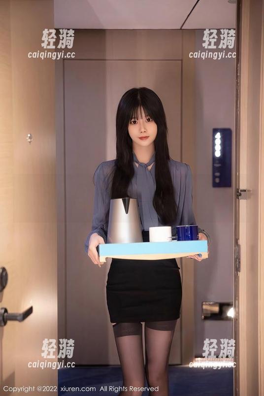 Xiuren秀人网-谭睿琪Ailsa Xiuren秀人网 - 高清图册!谭睿琪Ailsa用黑丝教你如何优雅地显得不经意!