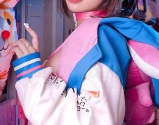 每次更新都是惊艳！ZinieQ的猫娘制服美图，直击我的心甘情愿…