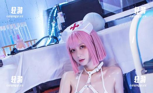 izumi泉桃子 看izumi泉桃子如何将‘苦修女’的美图化为日常灵感,真心受不了!
