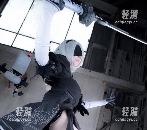 镂空的诱惑：サク(saku)高清照片让人忍不住多盯几眼