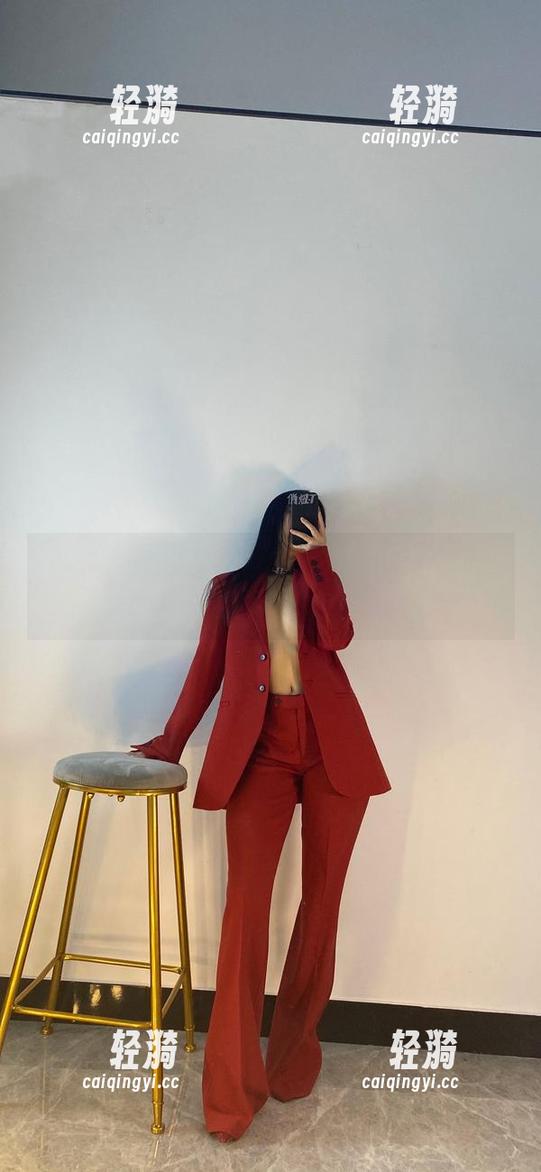 微密圈 - 俏妞qiaoniu66的战神皮靴写真，原图中的风情，直击心底的那根弦