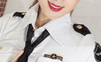 克拉女神 – 从牛仔裤到穿搭灵感，瑞莎的作品集给你惊喜不断！