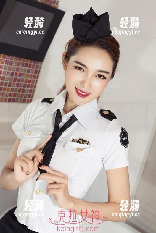 克拉女神-瑞莎 克拉女神 - 从牛仔裤到穿搭灵感,瑞莎的作品集给你惊喜不断!