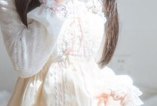 原图曝光，六味帝皇酱的樱花女友怎么能这么好看！