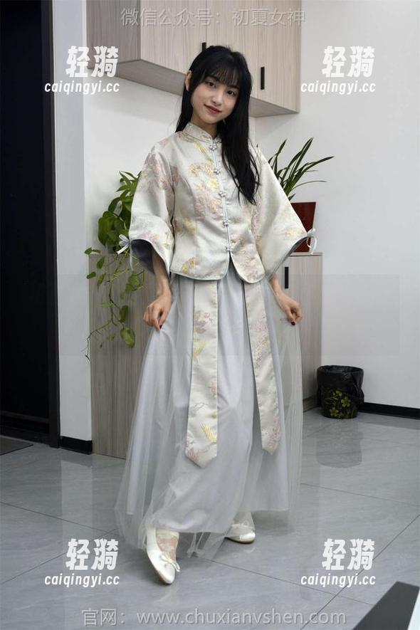 初夏女神 - 更新！环环甜心美图，简直让人忍不住想点赞到手抖！