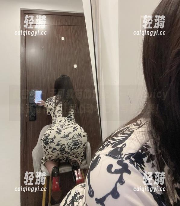 可馨juicy 微密圈 - 无可救药的迷恋——可馨juicy爆款推荐,让我心动不已的写真合集!