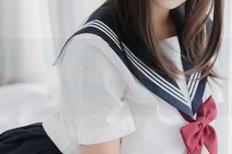 喵糖映画：别眨眼，花季婴儿肥少女的原图抓住了我！