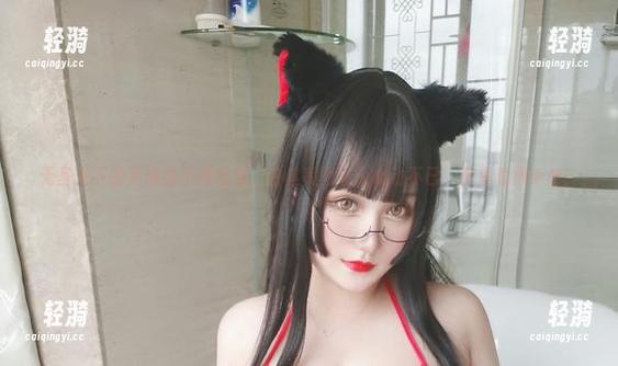 无圣光下的夏鸽鸽不想起床，白丝美图让人心动不已，真是看得手痒！