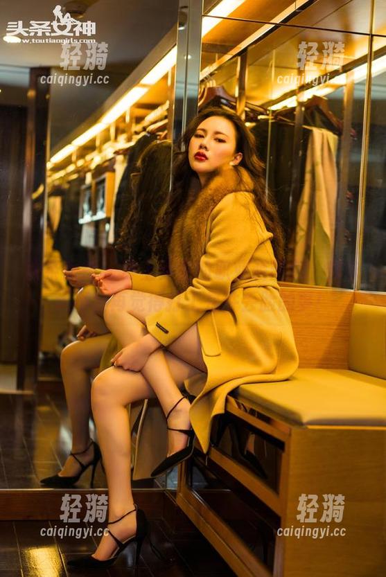 头条女神-乔安 头条女神 - 穿上乔安的职业装图包,你永远不会再觉得打工是件丢脸的事!