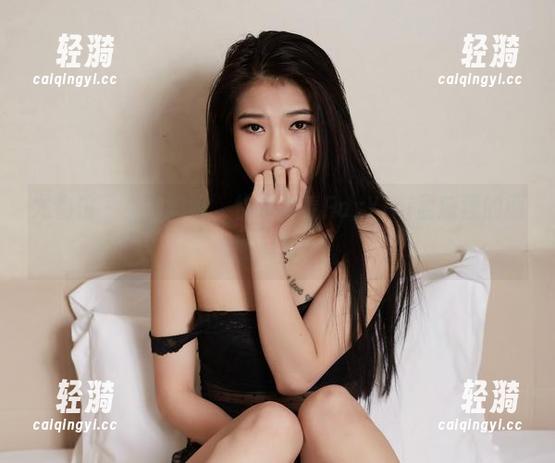 尤物馆-FoxYini孟狐狸 尤物馆 - 女神降临,快来看看FoxYini孟狐狸的原图魔力!