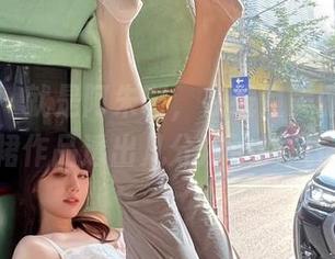微密圈 – 就是阿朱啊，在线且美丽：连衣裙作品透出几分浓浓的风情