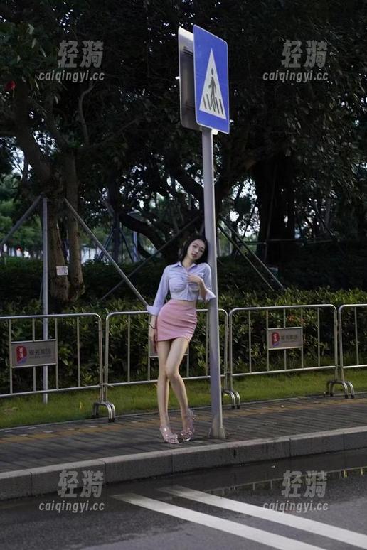 徐珺大哥 微密圈 - 喜欢你就大胆些,徐珺大哥的作品陪你一起耍闹!