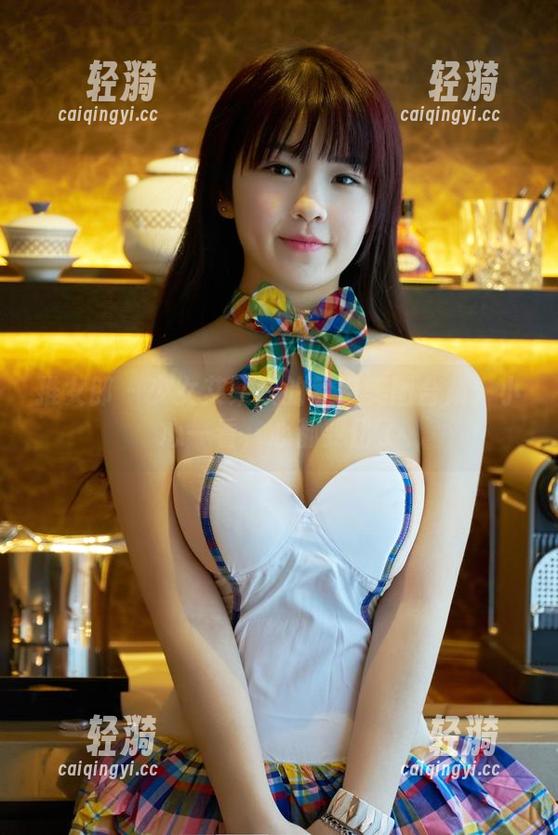 推女郎-艾栗栗 推女郎 - 少女艾栗栗的梦幻美图合集:小心一看,心都要化了