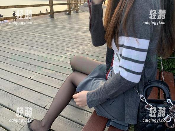 有你喵 微密圈 - 有你喵的高清写真系列:让我们再刷一次朋友圈,谁说好看的照片不能多来几遍?