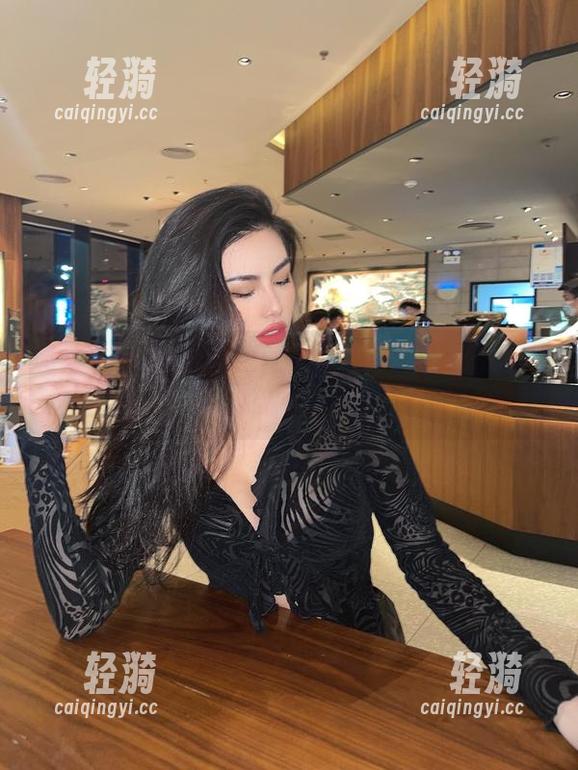 微密圈 - 美图无敌，李嘉欣97的秘密大揭秘！