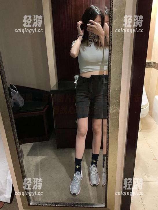 桃脱了 微密圈 - 福利图片疯了!桃脱了的皮衣看得我心跳加速!