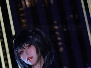 在浴缸里玩COS，桜满三时的作品真是太有创意，谁能想到水和角色这么配？