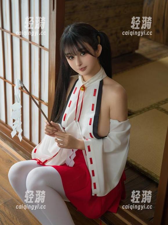 樱井宁宁 是谁说姐姐不够可爱?樱井宁宁的cos美图让我想为她写首歌,太让人心动了。
