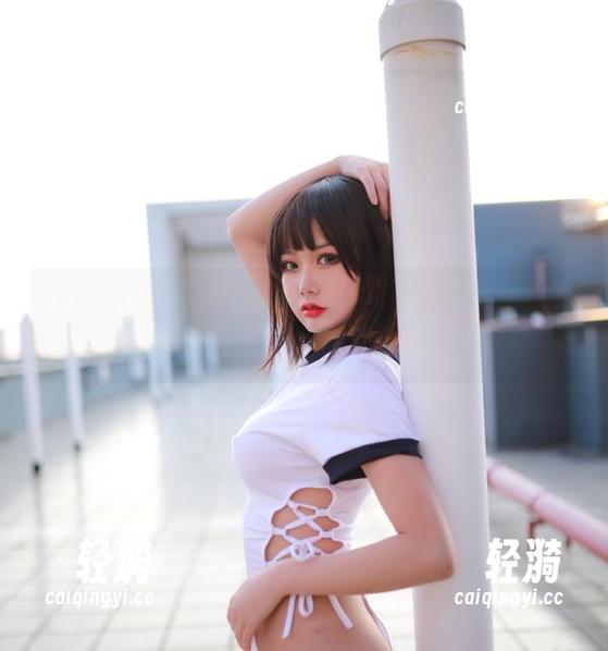 炸蛋Boom的天台照片合集，仿佛每张都在耳边呢喃