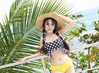 爱蜜社 – 九尾Ivy职业装：那些免费的照片，真是反套路的时尚秀啊！