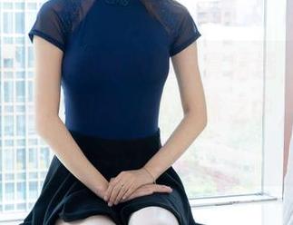 物恋传媒 – 嘟嘟的绝妙写真精选，把薄肉丝和脚尖微加固融入小趣味之中，玩得真是开心！