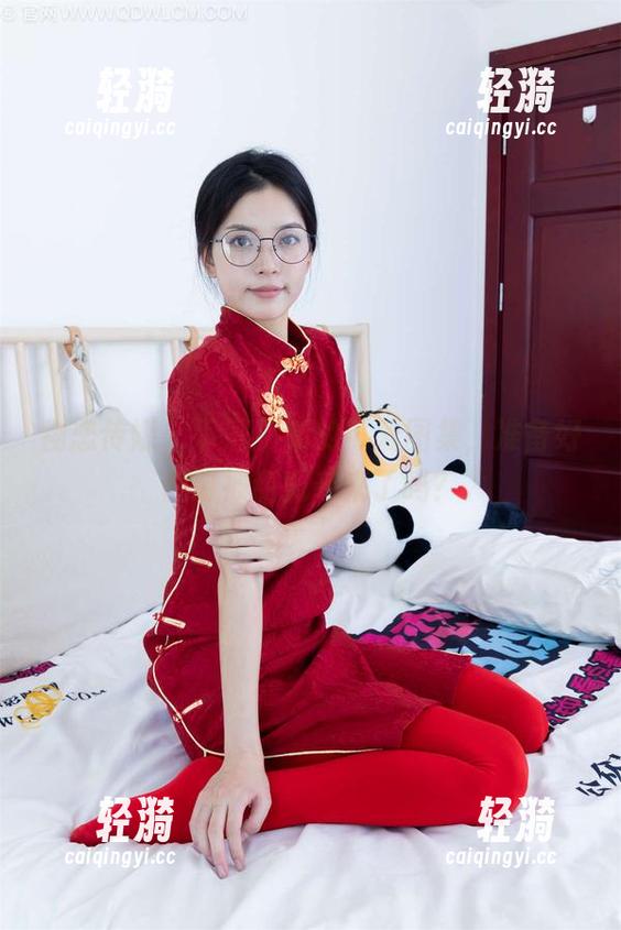 物恋传媒 - 下载小晴的可爱图集，准备好随时被甜蜜袭来了吗？