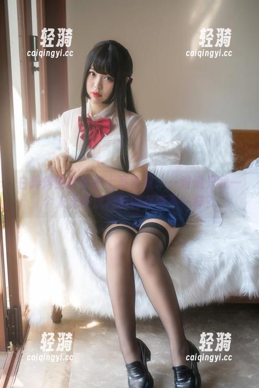 白烨烨的豹纹护士写真集——难道只我一个人觉得这种格调有点不一样？