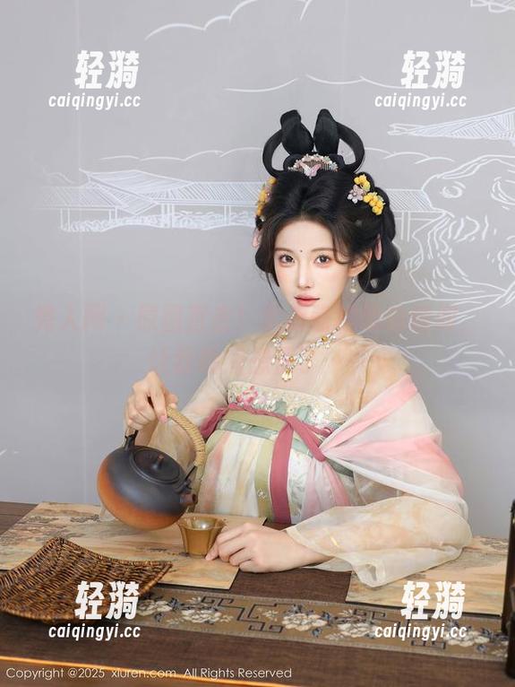 秀人网 - 原图直击！余虞酱透明的瞬间，让我瞬间想歪了……