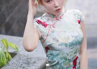 秀人网 – 奶牛主题的私拍？菲菲吃不胖这个图集我给满分！