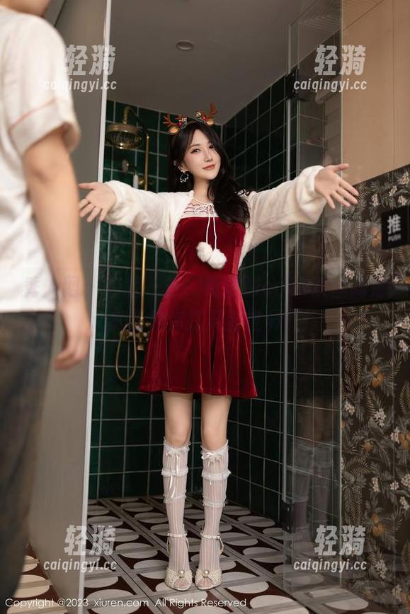 秀人网-葛征Model 秀人网 - 轻轻一撩,葛征Model灰丝高清资源为你打开新世界!