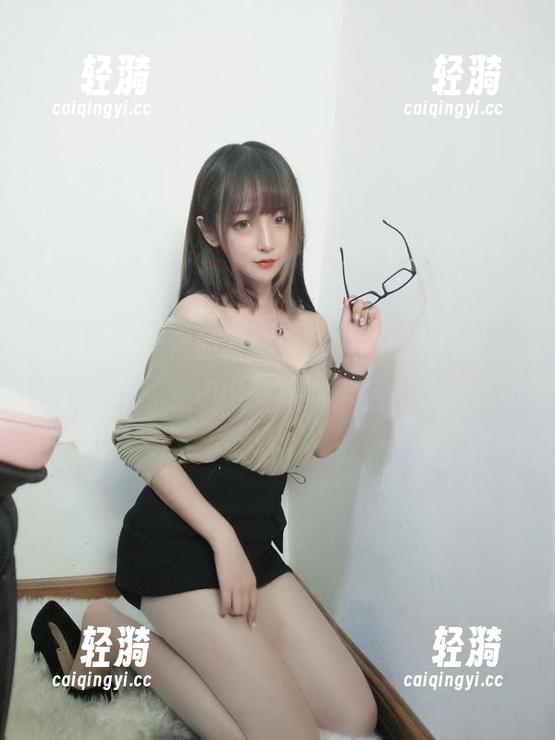 全网最不严肃的教室美图：看看米线线sama怎么玩？