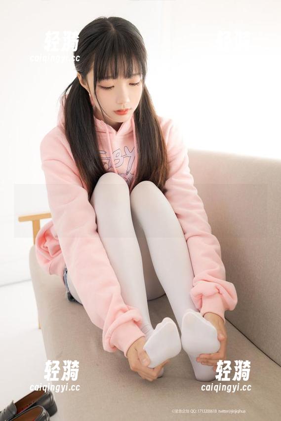 紧急企划-奶昔 紧急企划 - 奶昔灰丝高清写真集蟊突破视觉,给你带来无尽的欢乐与意外!