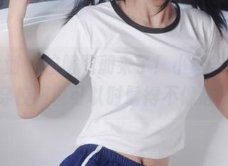 紧急企划 – 校服图册来了！小恩告诉你，穿校服也可以时髦得不像话！