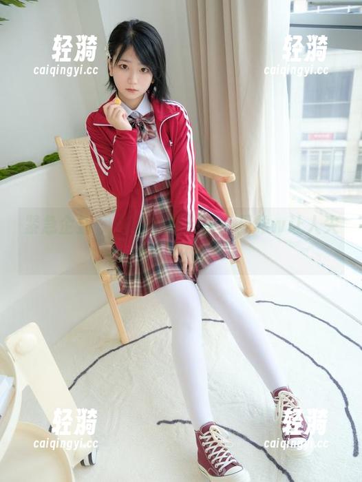 紧急企划-见希w 紧急企划 - 白丝制服合集:见希w让人失神的瞬间!