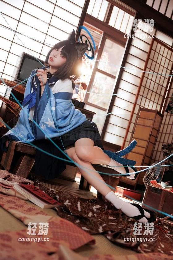 纸悦Etsu_ko 纸悦Etsu_ko的无圣光KTV探险与地雷系女子的奇妙图片组合