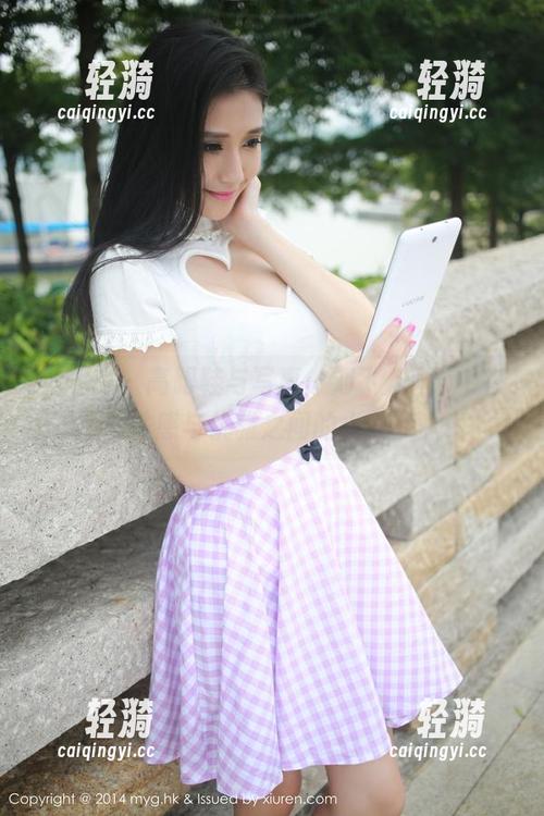美媛馆 - 高跟鞋与写真：刘飞儿Faye在性感与优雅之间的小舞步