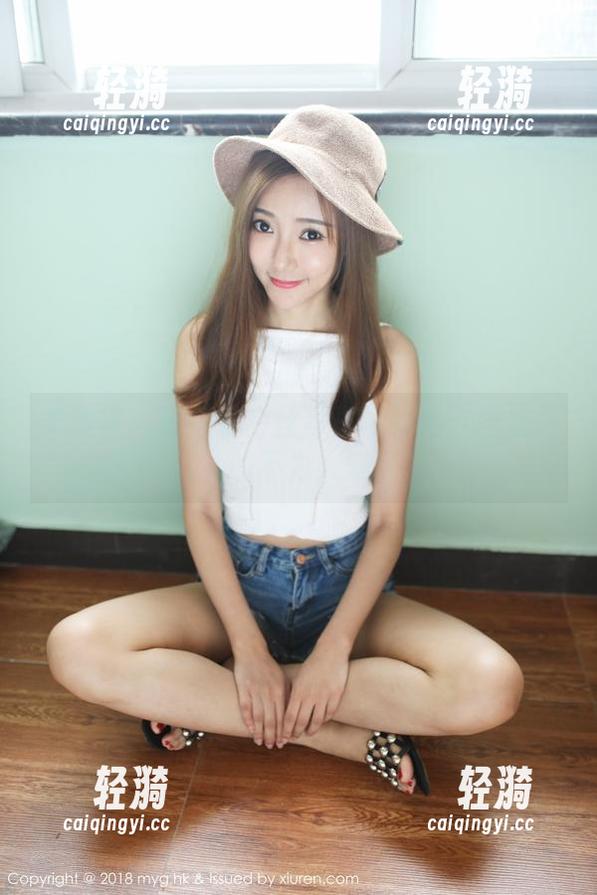 美媛馆-媛媛酱 美媛馆 - 媛媛酱白丝写真的背后:图集里的不为人知