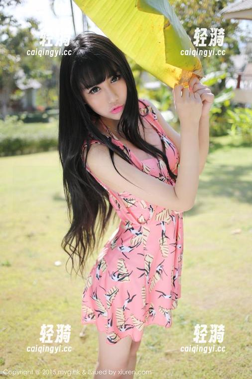 美媛馆 - 当红裙遇上绮里嘉ula：私拍里的‘她’真是个精灵！