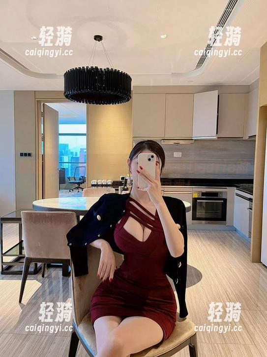 脸红Dearie 微密圈 - 想要免费美图?脸红Dearie的双人世界等你来围观!